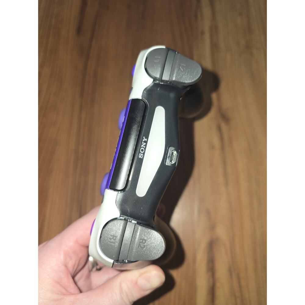 Custom Playstation 4 Remote Control Fortnite Works Great! Paid $135 - Picture 5 of 6